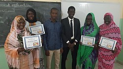 Remise des Certificats de participations par M. Idrissa MARIKO