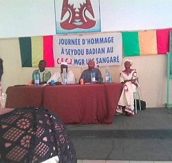 Le Présidium (Conférenciers et la Famille KOUYATE)